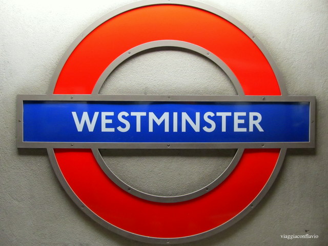 Londra in 5 giorni. Westminster Station.