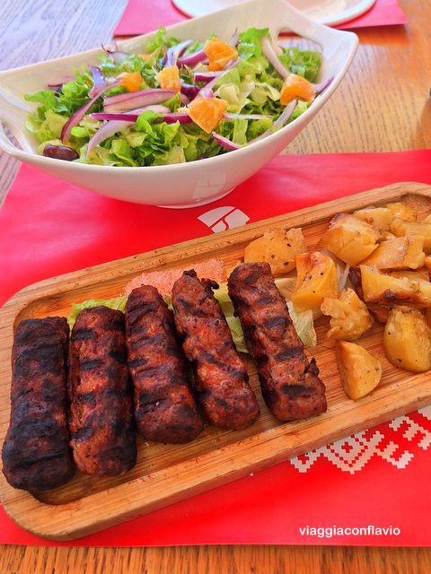 Cosa mangiare a Tirana. E dove.