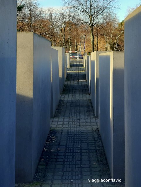 Visita al Memoriale dell'Olocausto di Berlino: orari, prezzi e consigli.